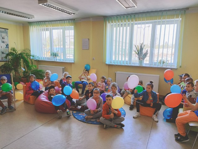 Dzieci z gminy Rytwiany świetnie bawiły się podczas Święta Bibliotek