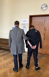 Dwóch młodych mężczyzn w wieku 18 i 19 lat wyłudziło sprzęt o wartości blisko 50 tys. zł