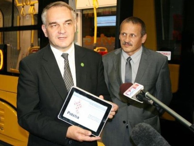 We wrześniu 2011 roku wicepremier Waldemar Pawlak pokazał dziennikarzom podczas konferencji w bydgoskiej PESIE logo Marki Gospodarki Polskiej.