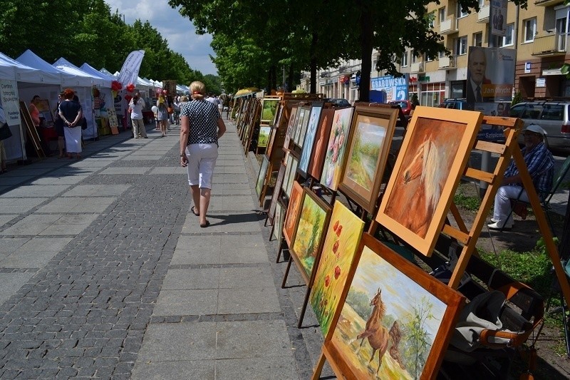 Częstochowa: Dzień Samorządu Terytorialnego. Jest Festiwal Nauki, pokazy i występy [ZDJĘCIA]