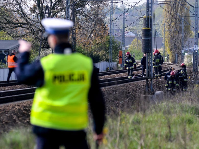 Śmiertelne potrącenie na torach w Małej Nieszawce. Ruch pociągów na trasie Toruń-Bydgoszcz wstrzymany