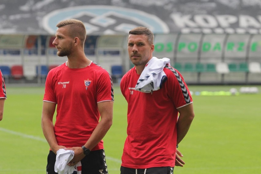 Łukasz Podolski na koniec kariery został piłkarzem Górnika...