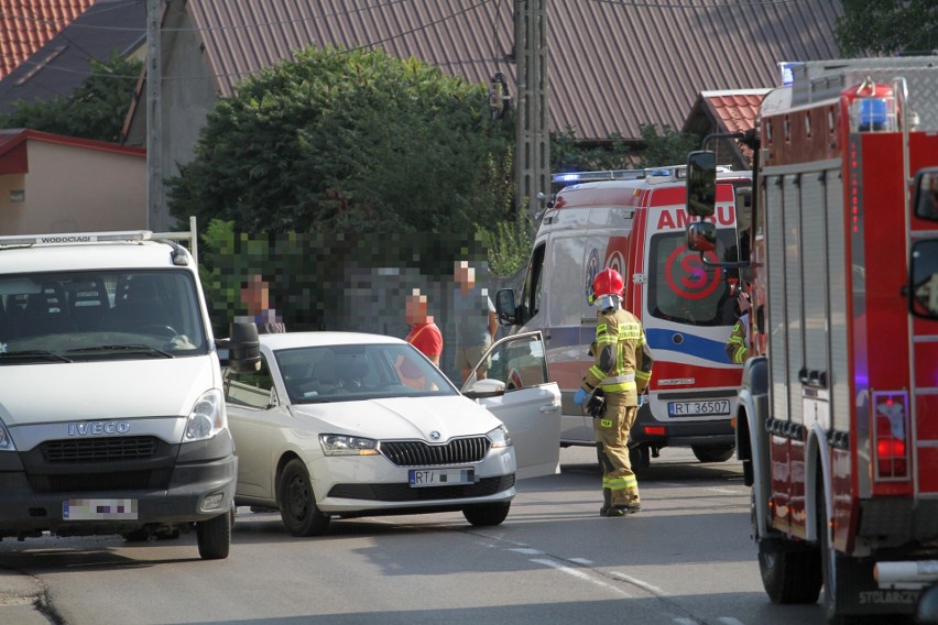 W wypadku w Tarnobrzegu ranna została kobieta. Zderzyły się samochody