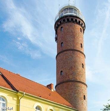 Możesz wylicytować kurs pływania na skuterach wodnych lub weekend w latarni morskiej.