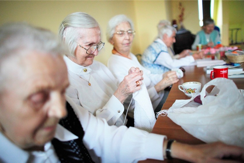 Koronawirus przyczyną śmierci 40 tysięcy niepełnosprawnych i seniorów w Polsce? Niestety, to możliwe. Tak wynika z prognoz