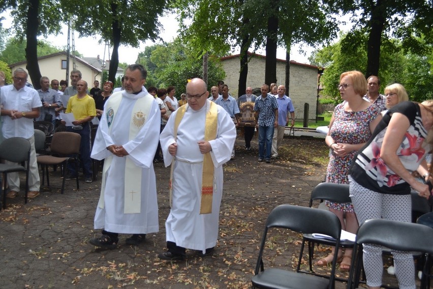 Światowe Dni Młodzieży: relikwie św. Teresy od Dzieciatka Jezus w Jaworznie [ZDJĘCIA]