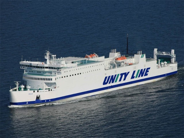 Promy Unity Line goszczą rocznie około 250 tys. pasażerów i ponad 180 tys. kierowców ciężarówek