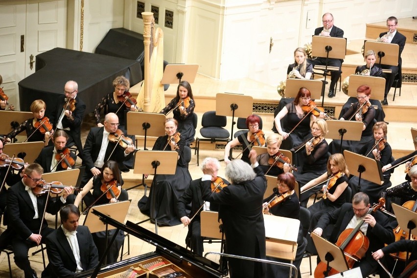 Saleem Abboud Ashkar  i Orkiestra Filharmonii Poznańskiej...