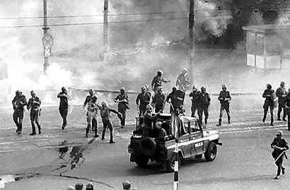 W 35. rocznicę wprowadzenia stanu wojennego: uroczystości związkowe i strajk obywatelski 