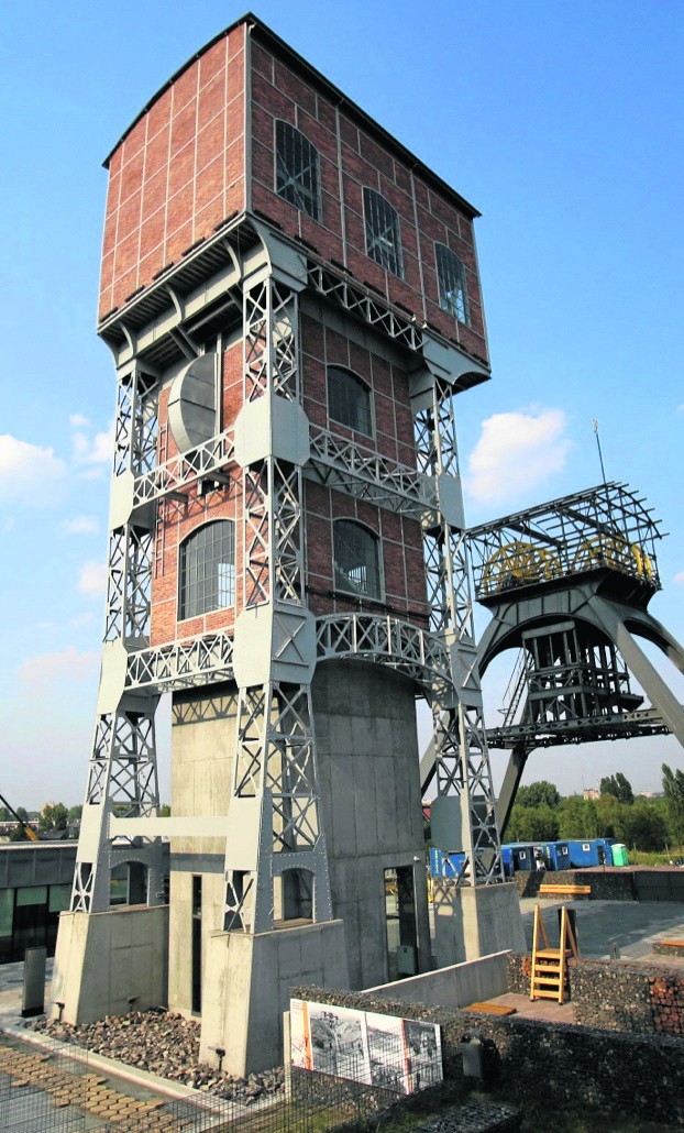 Wieże KWK Polska w Świętochłowicach zostały oddane do użytku na początku wakacji