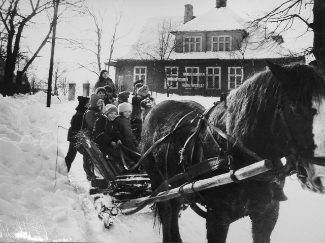 Pamiętacie zimę stulecia w Podlaskiem? Co to były za mrozy! Zobacz archiwalne fotografie.