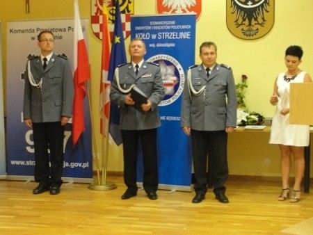 Awanse w dolnośląskiej policji. Kto dostał wyższy stopień? (ZDJĘCIA, LISTA)