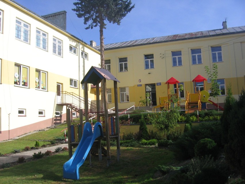 Niepubliczna Szkoła Podstawowa w Przedmieściu Dalszym