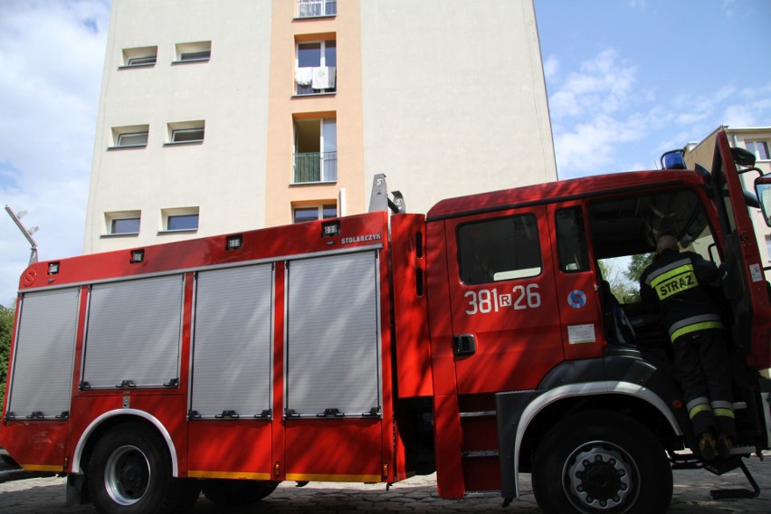 Tarnobrzeg. W lokalu znaleziono zwłoki mężczyzny w stanie daleko posuniętego rozkładu (ZDJĘCIA)