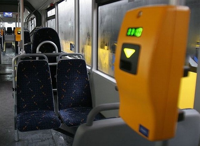 Za trzecim razem Miejskiemu Zarządowi Dróg i Komunikacji udało się wybrać firmę, która będzie prowadziła kontrolę biletów w autobusach. 