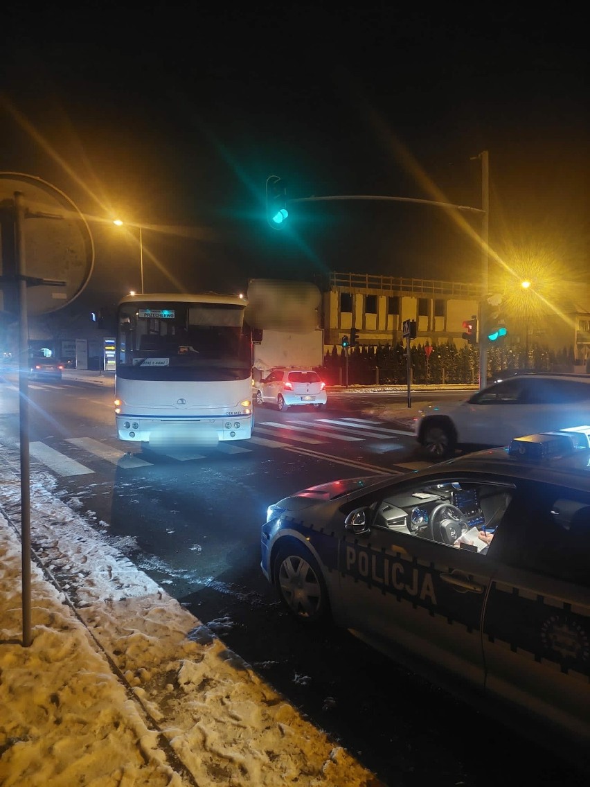 Autobus potracił kobietę w Chojnicach