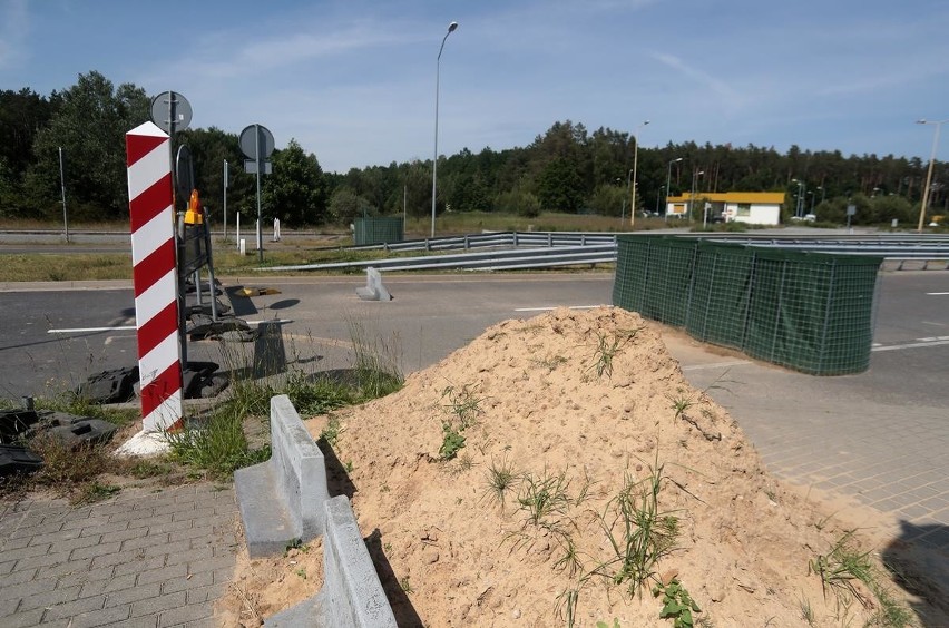 Lubieszyn. Nie ma już przeszkód na przejściu granicznym 