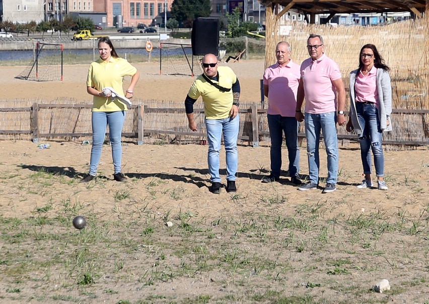 Na Wyspie Grodzkiej grano w ekstremalne bule [ZDJĘCIA]