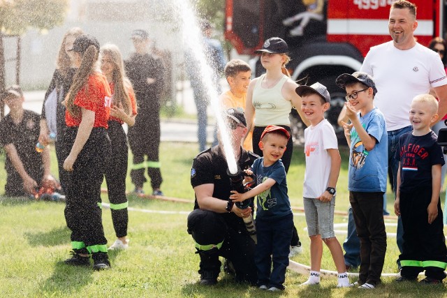 Pokaz strażacki na Orawskim Dniu dziecka to była jedna z atrakcji
