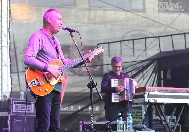 W piątek wieczorem na pl. Orła Białego odbył się koncert zespołu Raz Dwa Trzy w ramach szczecińskiego Jarmarku Jakubowego.