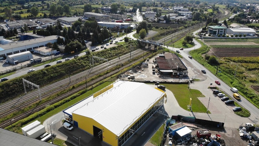 Utrudnienia na drodze w Batowicach. Są związane z budową wiaduktu nad torami kolejowymi