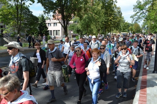 Rybnicka Pielgrzymka na Jasną Górę Wyruszyła