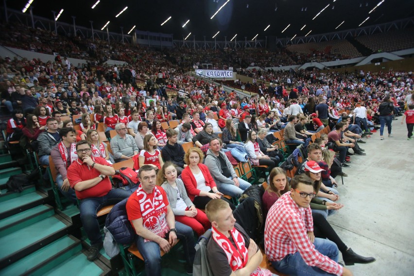 Polska - Czechy. Piłka ręczna wróciła do Spodka [ZDJĘCIA...