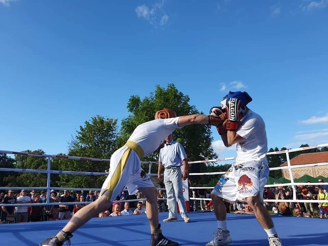 Prezentacje przed galą Białystok Chorten Boxing Show VI cieszyły się dużym zainteresowaniem