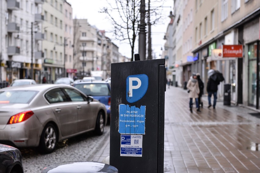 Kontrowersje wokół nowej strefy płatnego parkowania w Gdyni. Mieszkańcy oburzeni nowymi podwyżkami