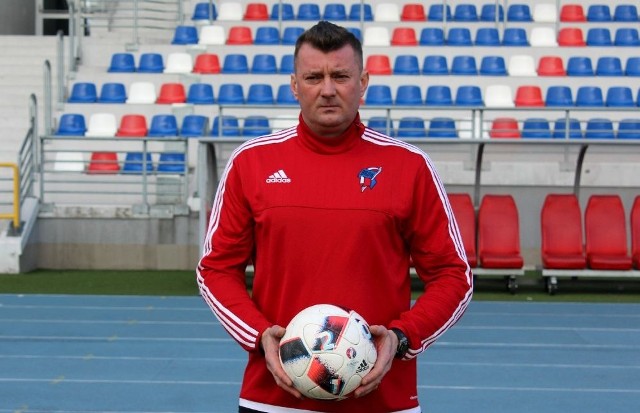 Trener Artur Kupiec zrezygnował z pracy w Broni