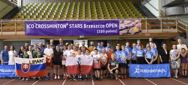 Ponad 50 zawodników wzięło udział w międzynarodowym turnieju crossmintona w Brzeszczach