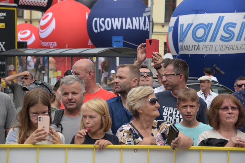 Start do 4. Etapu Tour de Pologne w Lesku. Etap zakończy się w Sanoku [ZDJĘCIA]