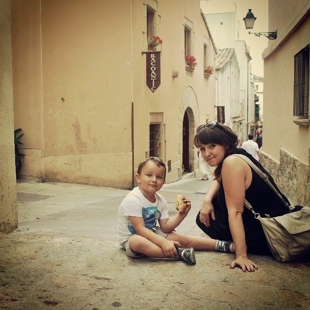 Barbara KONIECZNA (mama) z synem Szymonem zdjęcie wykonane w...
