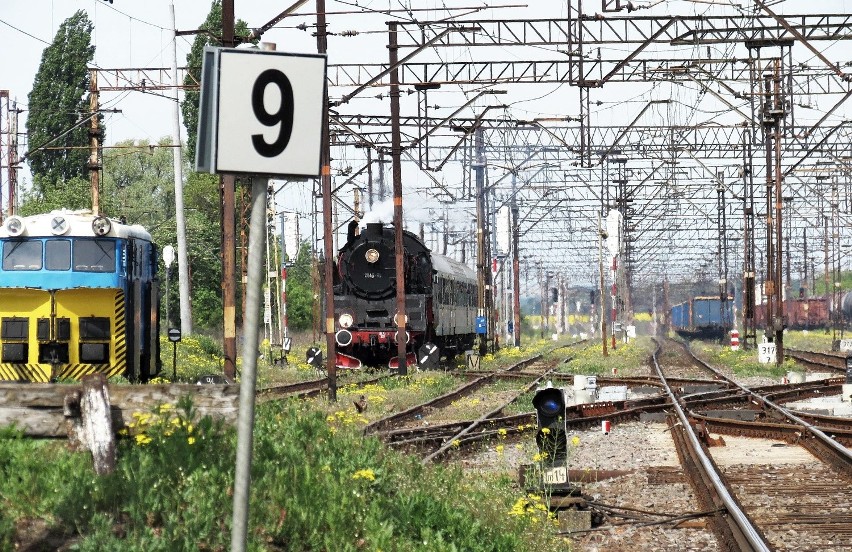 Do Kruszwicy przyjechał pociąg "pod parą"