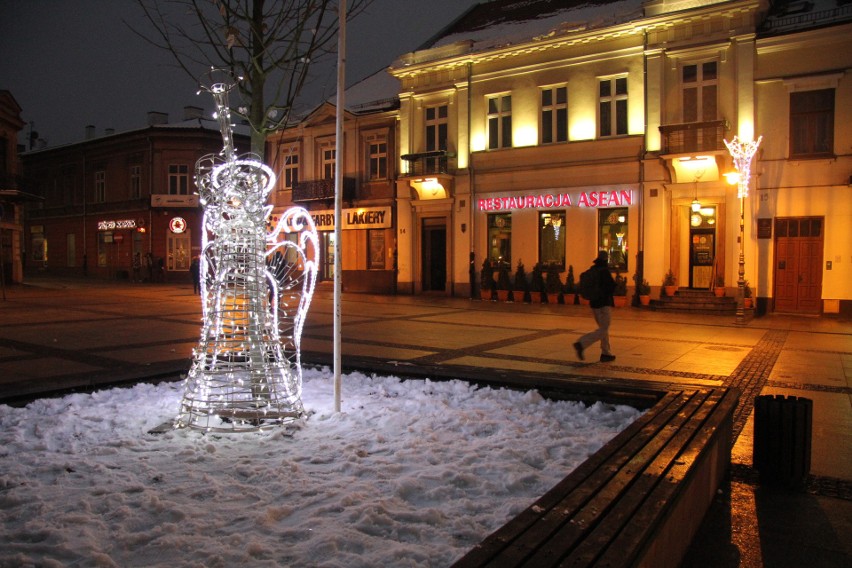 Zobacz wspaniałe świąteczne iluminacje w Kielcach [WASZE ZDJĘCIA]