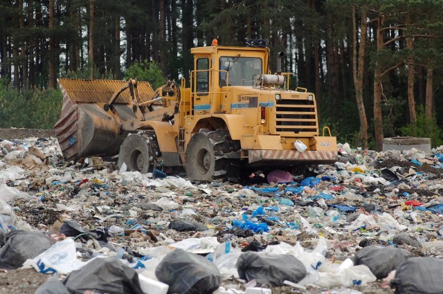 Problem z prowadzonym przez PGK Koszalin wysypiskiem śmieci to powracająca sprawa w Sianowie.