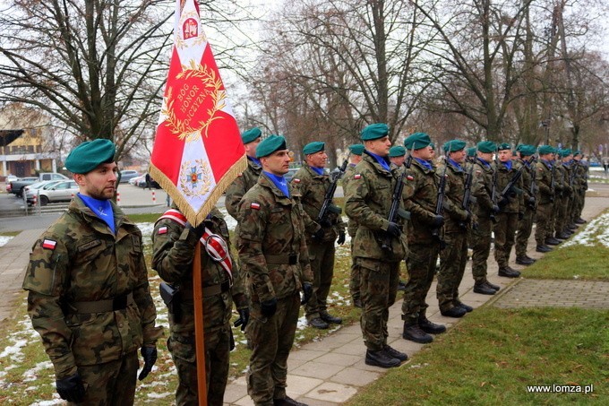Łomża upamiętniła Narodowy Dzień Pamięci Żołnierzy...