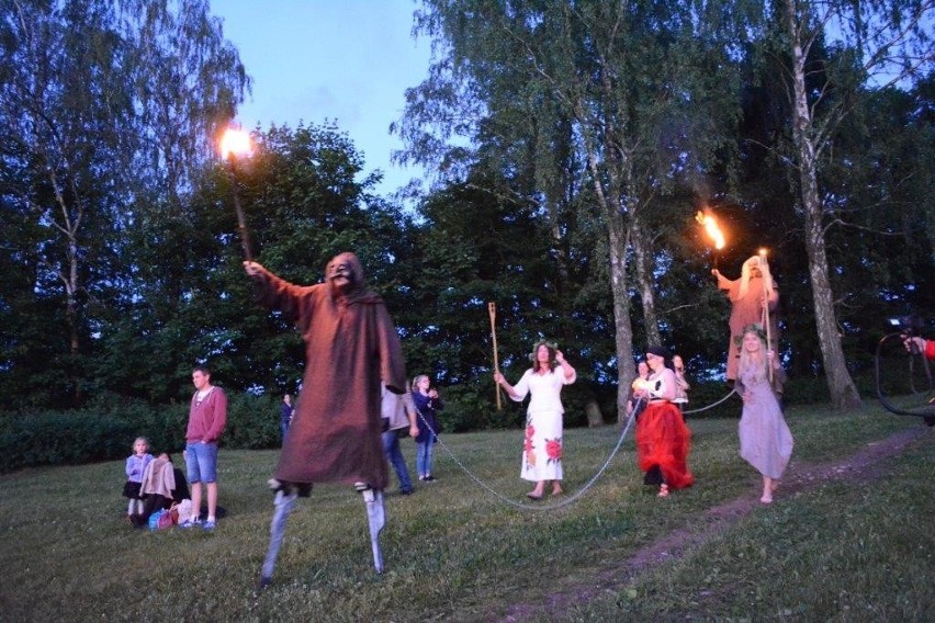 Noc Kupały nad Trzesieckiem. Działo się! (zdjęcia)