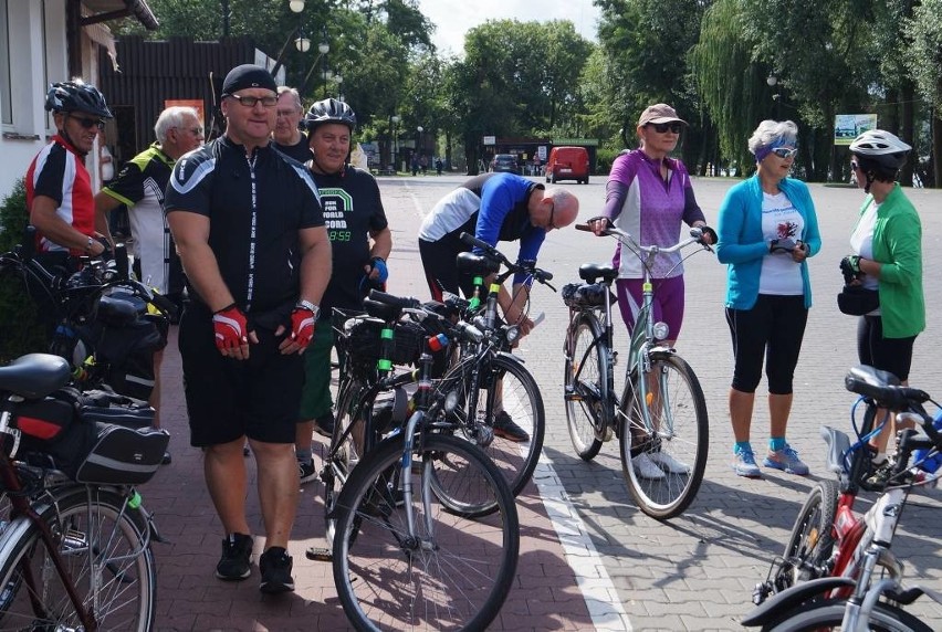 Cykliści z Kruszwicy, Strzelna, Inowrocławia, Konina i Wilczyna wzięli udział w rowerowej mijance