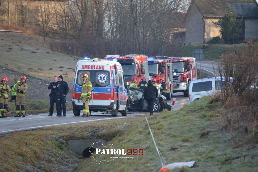 Wypadek w Chełmie na drodze wojewódzkiej 794. Cztery osoby...