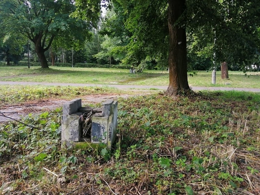 Kraków. Gmina znów próbuje sprzedać część terenów po motelu Krak. Obiecywanego parku wciąż brak