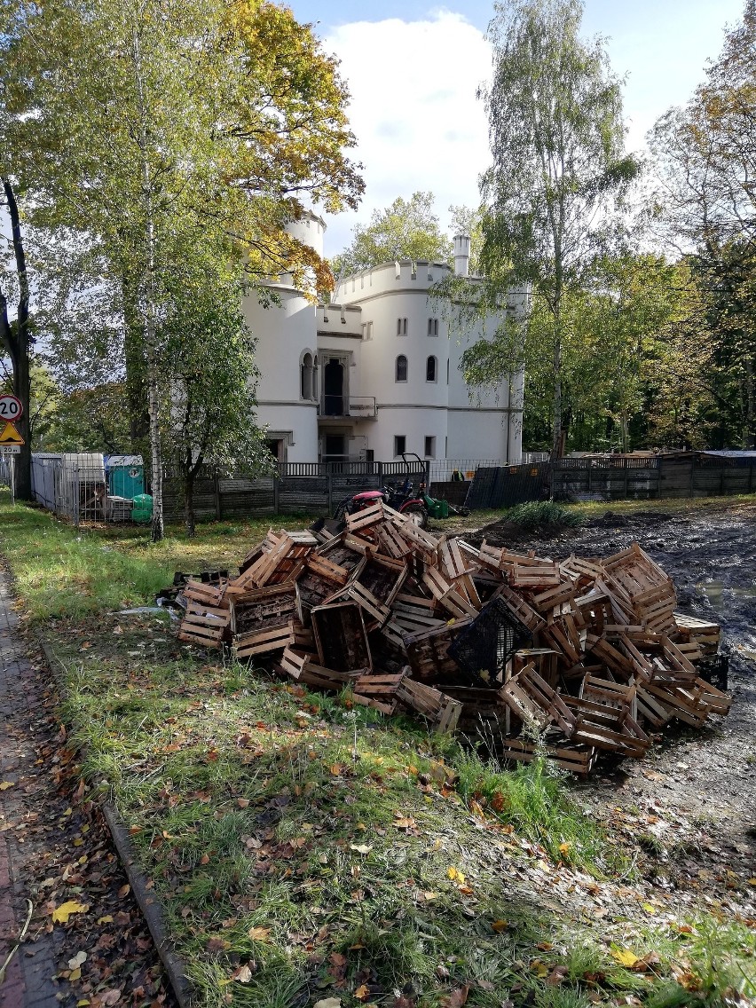 Pałac Tiele-Wincklerów w Bytomiu przechodzi gruntowny remont. Otwarcie niebawem! ZDJĘCIA