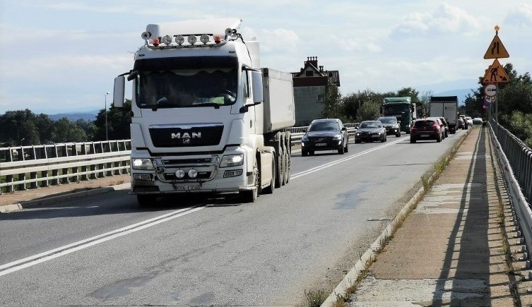 Istniejący most w Jankowicach w ciągu drogi wojewódzkiej 781...