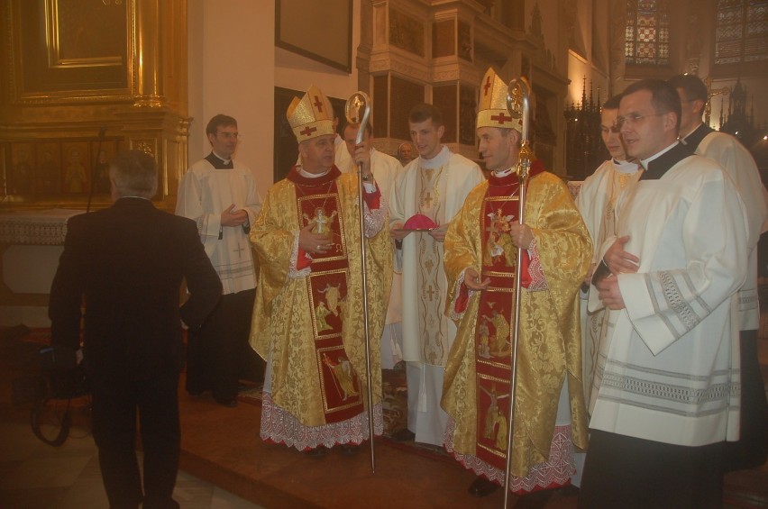 Diecezja tarnowska ma dwóch nowych biskupów pomocniczych [ZDJĘCIA]