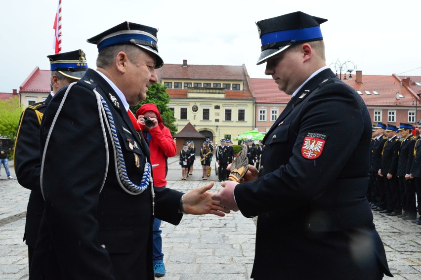 Powiatowy Dzień Strażaka w Myślenicach. Podziękowania za poświęcenie i za odwagę