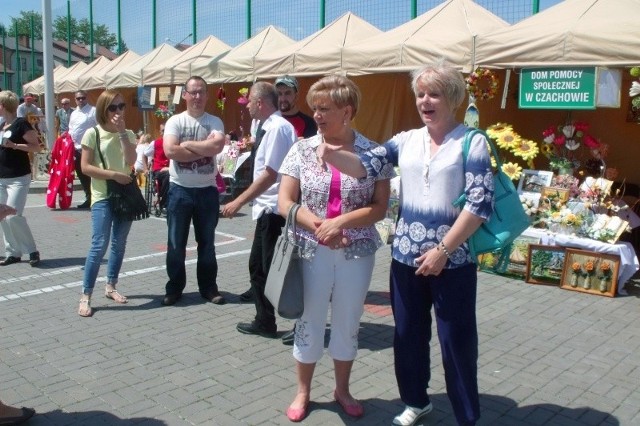 Na stoiskach można było oglądać efekty prac podopiecznych między innymi Domu Pomocy Społecznej w Czachowie i Warsztatów Terapii Zajęciowej w Sandomierzu.