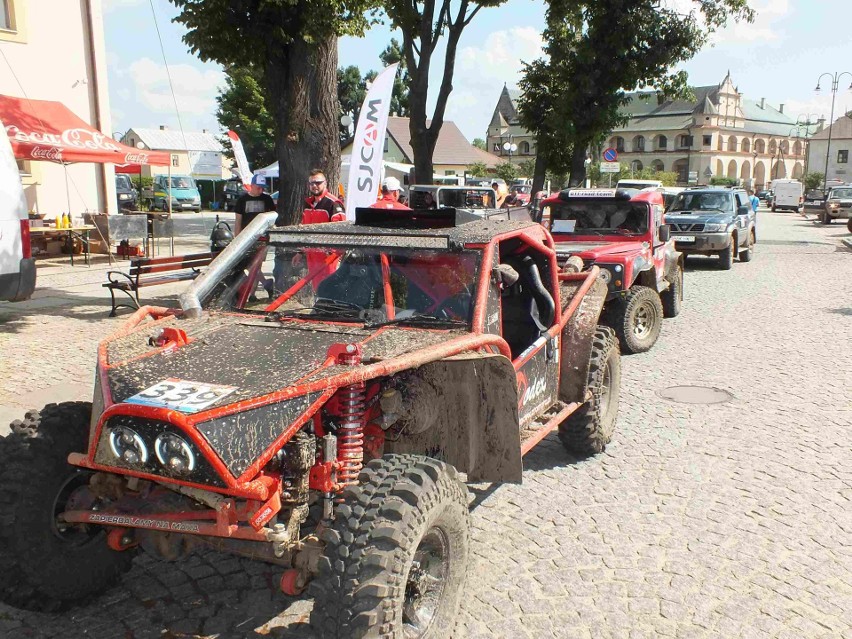 Motocykle, quady i samochody terenowe w Wąchocku