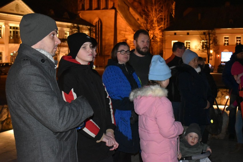 Podczas demonstracji w Olkuszu kilkadziesiąt osób wyraziło...