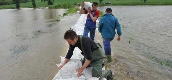 Łapy i Suraż pomagają powodzianom. Wsparcie jest bardzo potrzebne.
