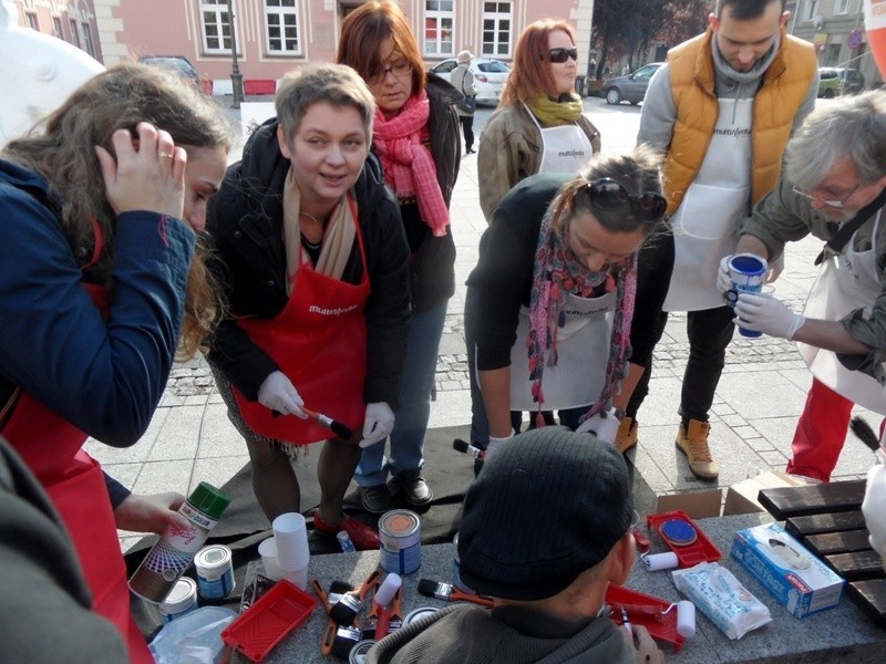 Jedna z tych ryb spełni marzenia dzieci